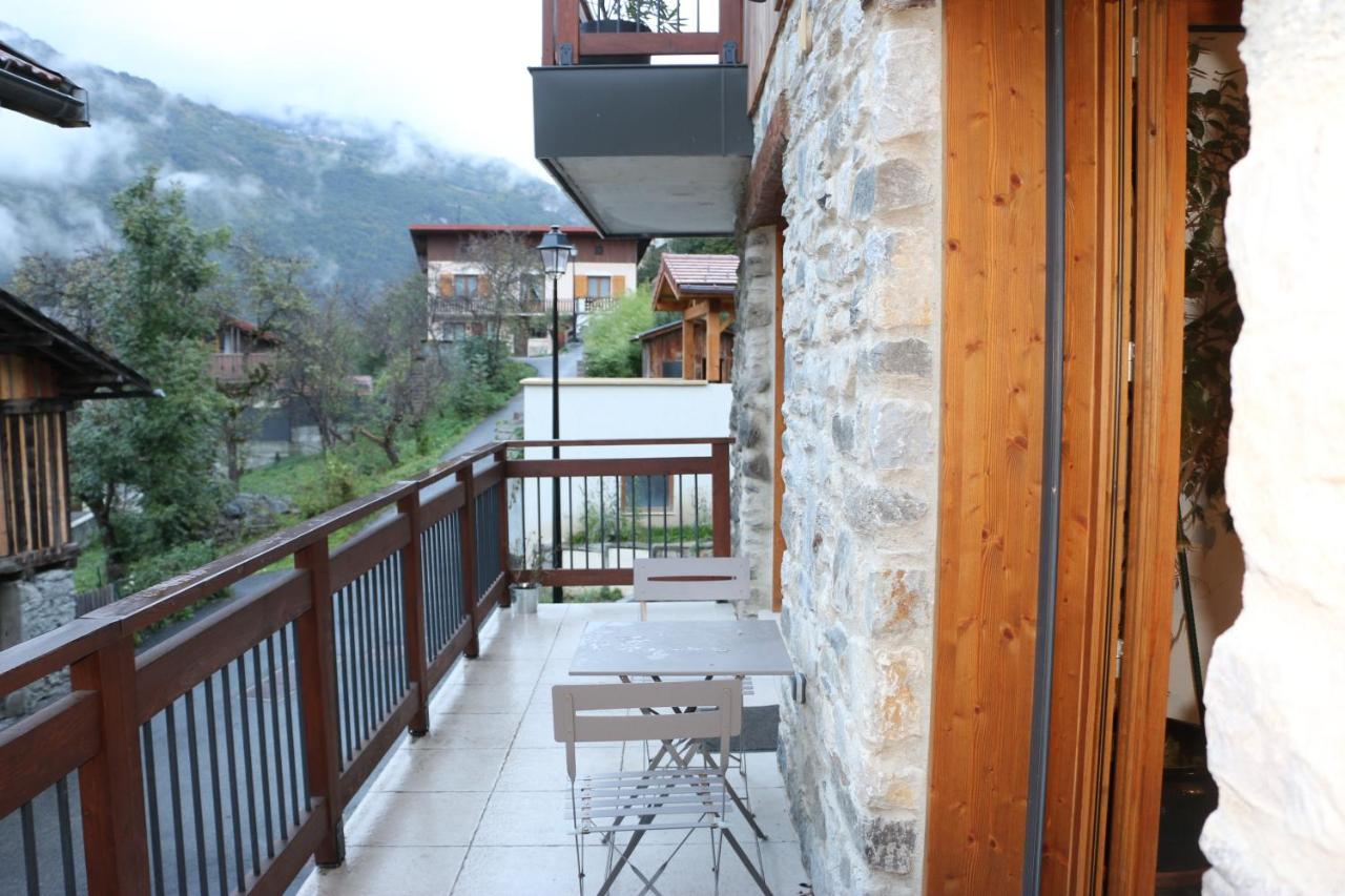 Maison De Village Au Pied Des 3 Vallees Villarlurin Eksteriør bilde