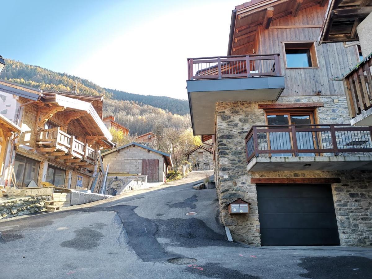 Maison De Village Au Pied Des 3 Vallees Villarlurin Eksteriør bilde