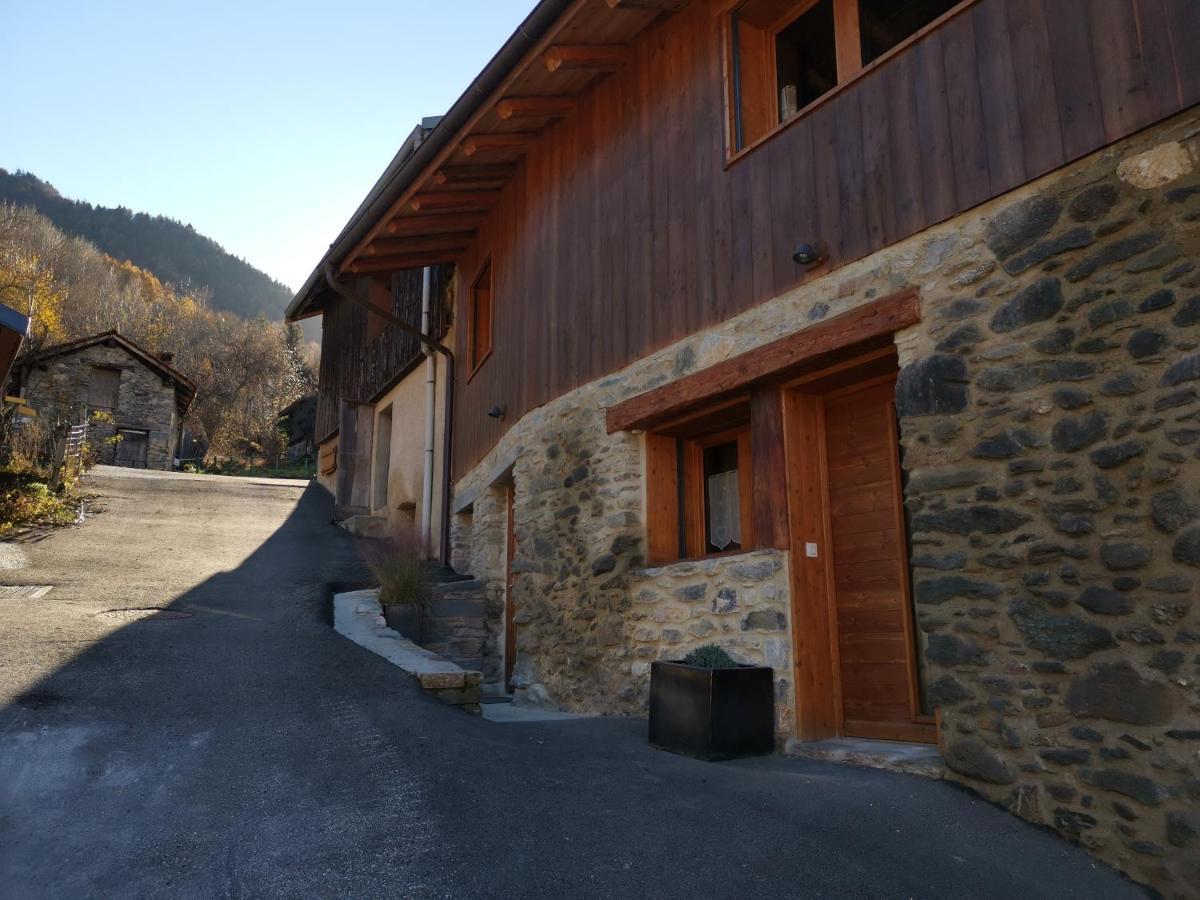 Maison De Village Au Pied Des 3 Vallees Villarlurin Eksteriør bilde
