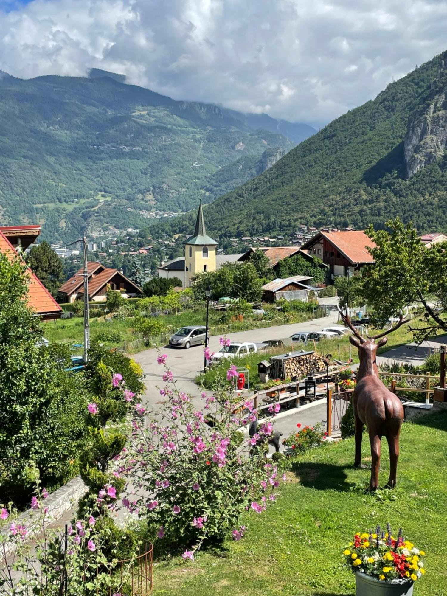 Maison De Village Au Pied Des 3 Vallees Villarlurin Eksteriør bilde